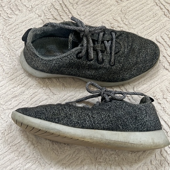 Allbirds Wool Runner size 9, natural grey with light grey sole - Picture 15 of 16